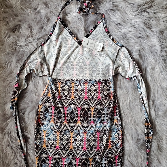 Multi colored fitted dress - Picture 5 of 5